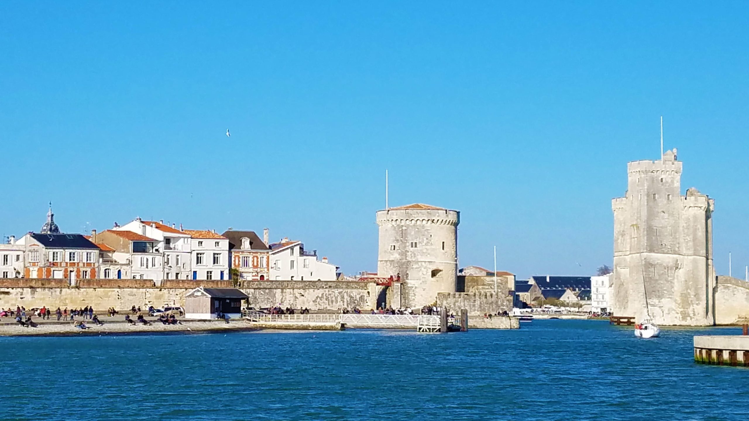 Entrée du Vieux Port de la Rochelle
